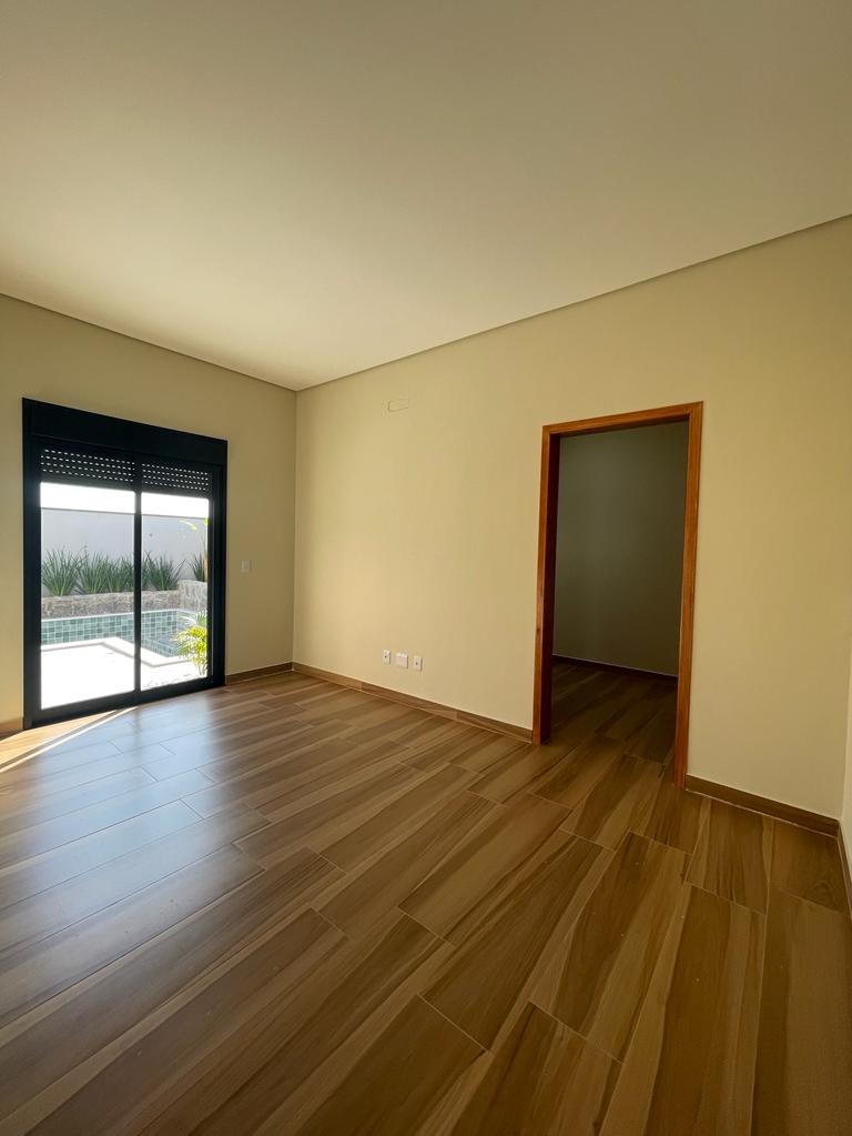 Casa à venda com 3 quartos, 169m² - Foto 16