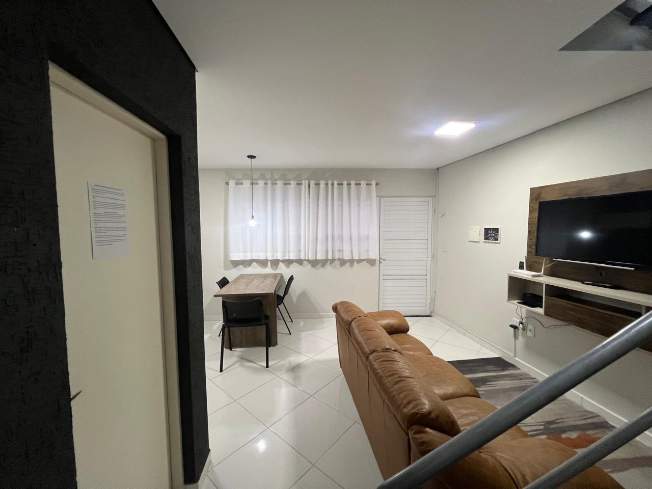 Casa para alugar com 2 quartos, 82m² - Foto 12