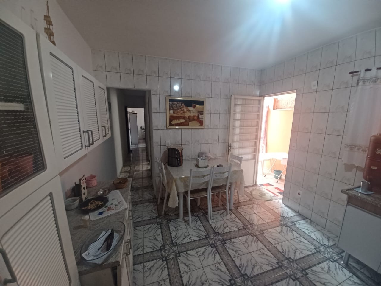 Casa à venda com 2 quartos, 99m² - Foto 4