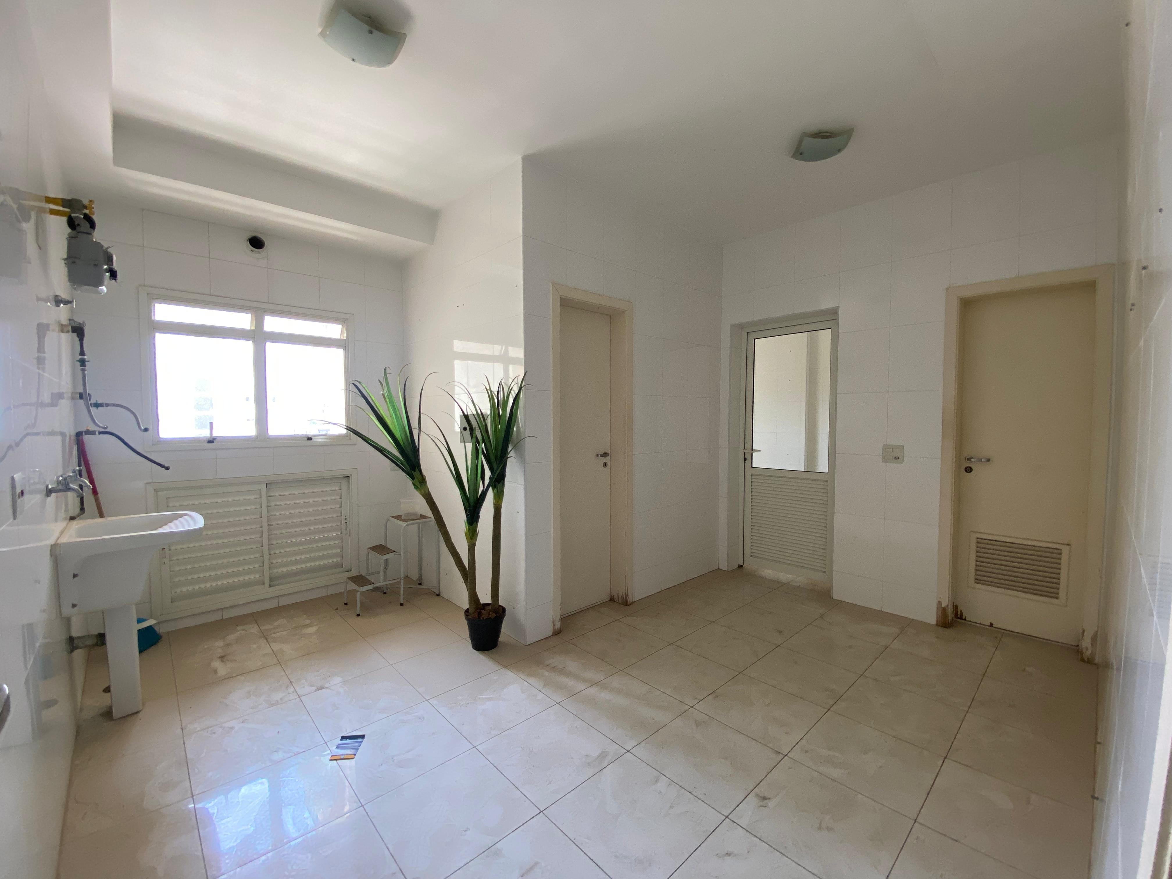 Apartamento à venda com 4 quartos, 246m² - Foto 26