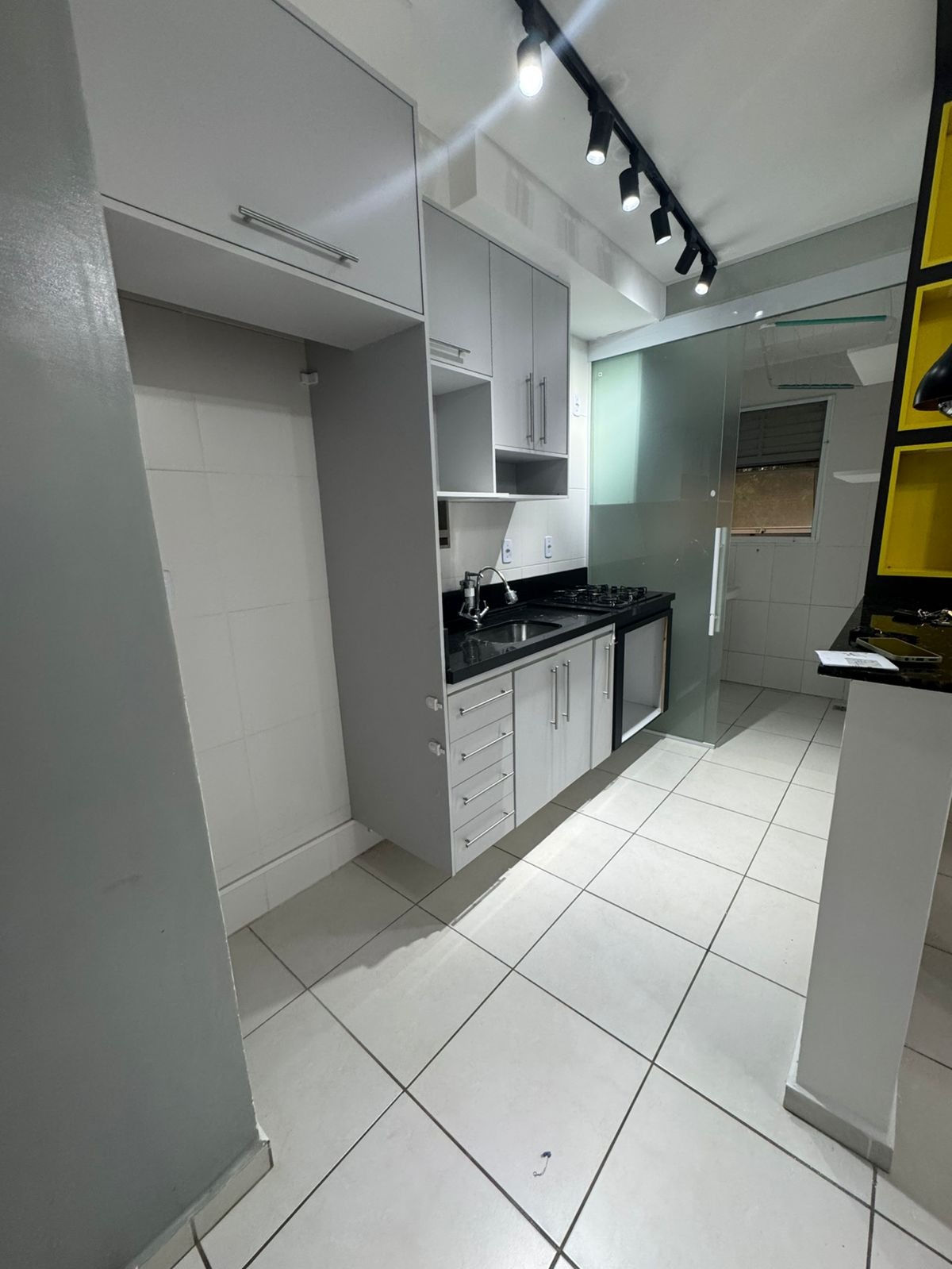 Apartamento para alugar com 2 quartos, 54m² - Foto 4