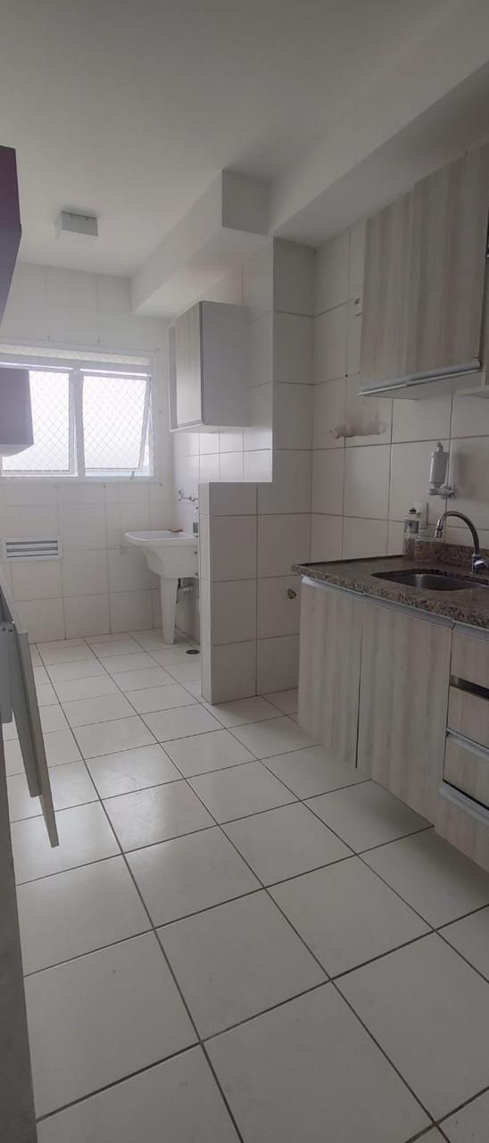 Apartamento à venda com 2 quartos, 66m² - Foto 7