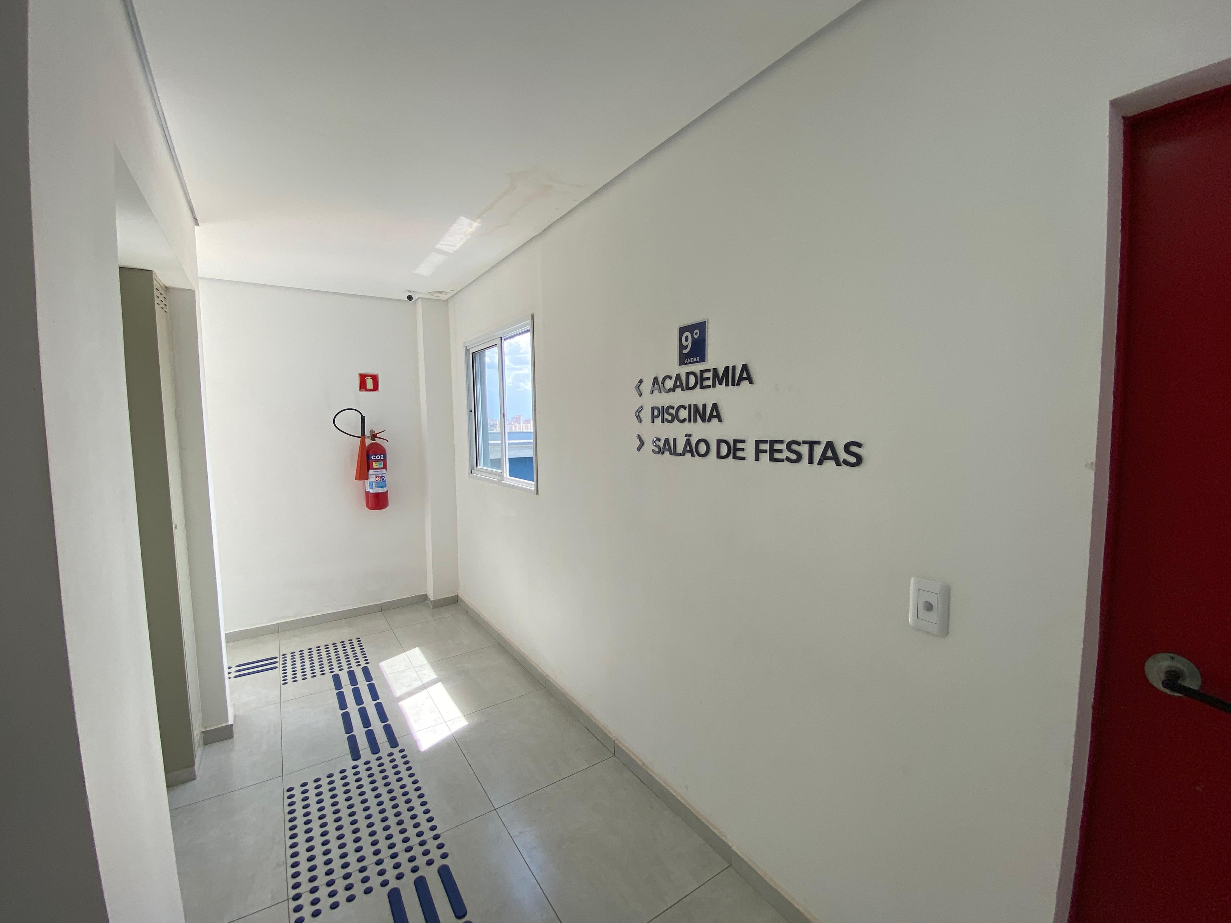 Apartamento à venda com 2 quartos, 59m² - Foto 17