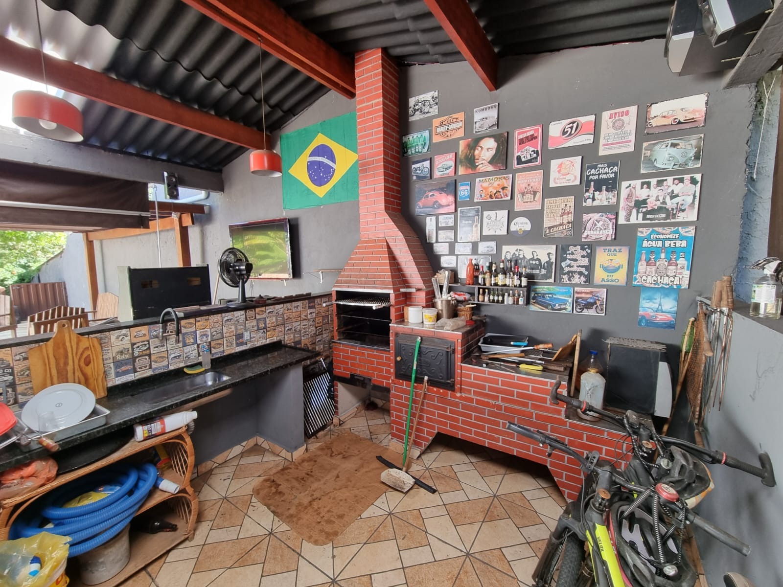 Chácara à venda com 2 quartos, 1500m² - Foto 17