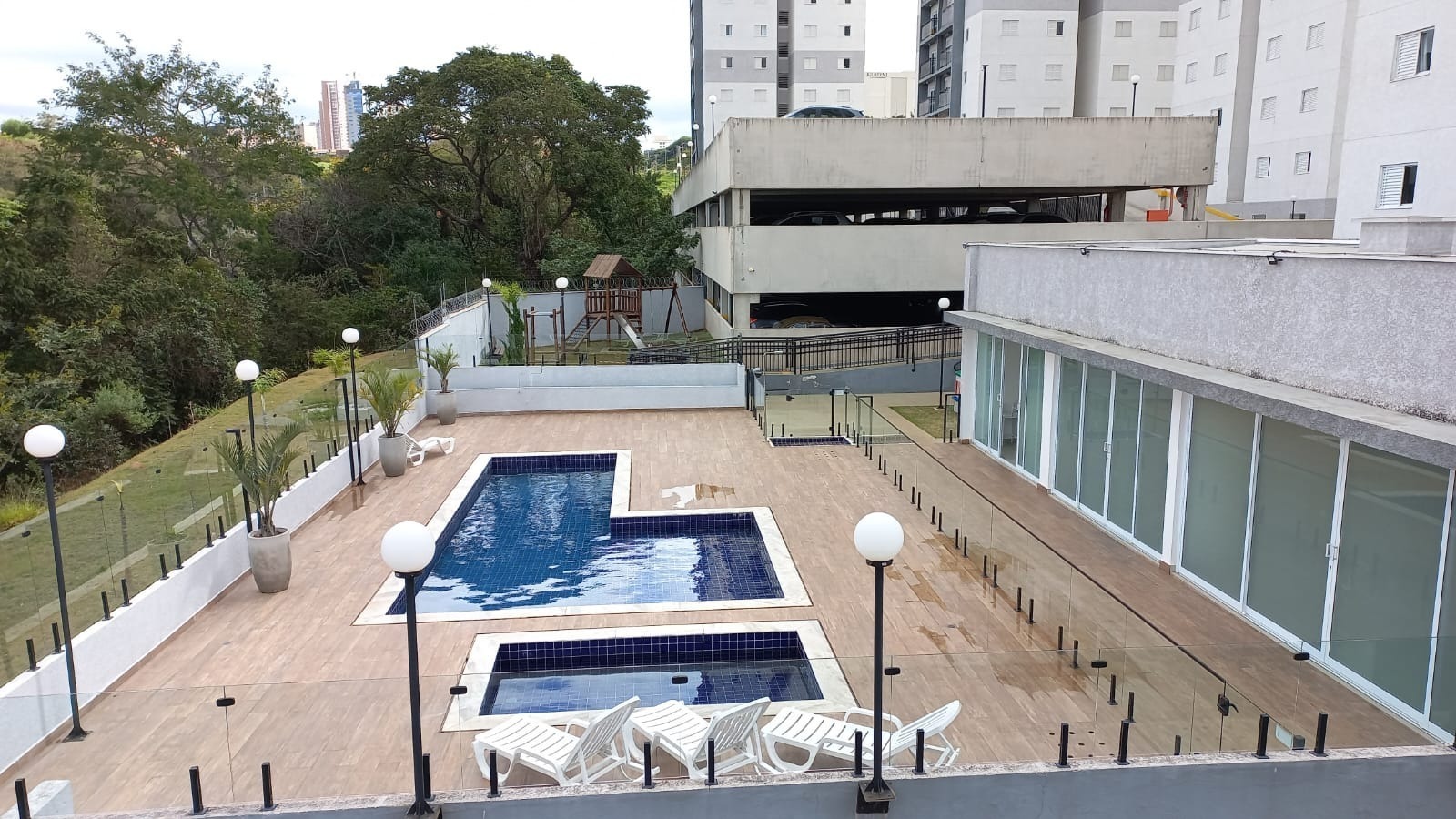 Apartamento para alugar com 2 quartos, 54m² - Foto 12