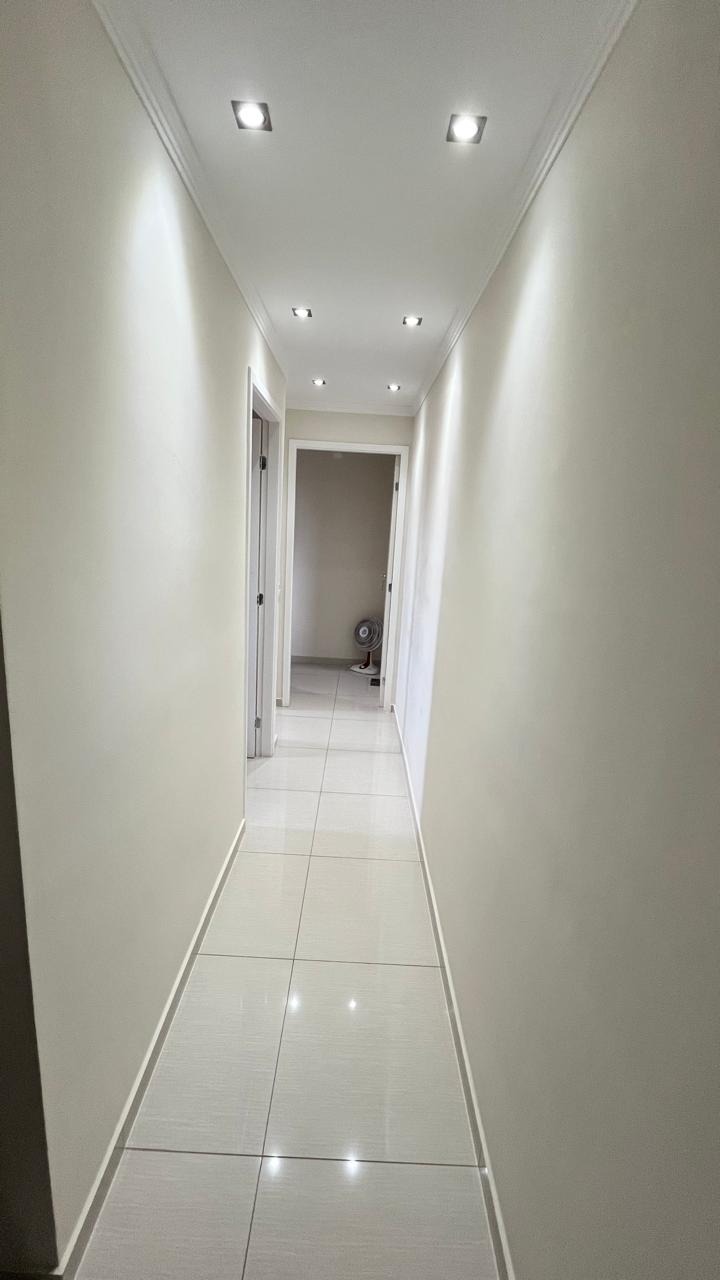 Apartamento à venda com 2 quartos, 66m² - Foto 6