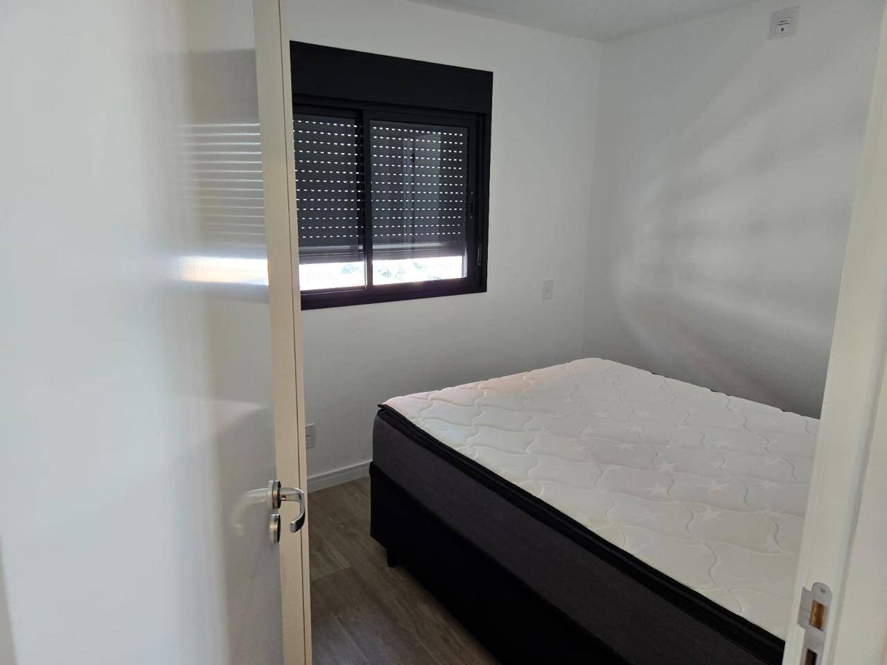 Apartamento à venda com 2 quartos, 57m² - Foto 6