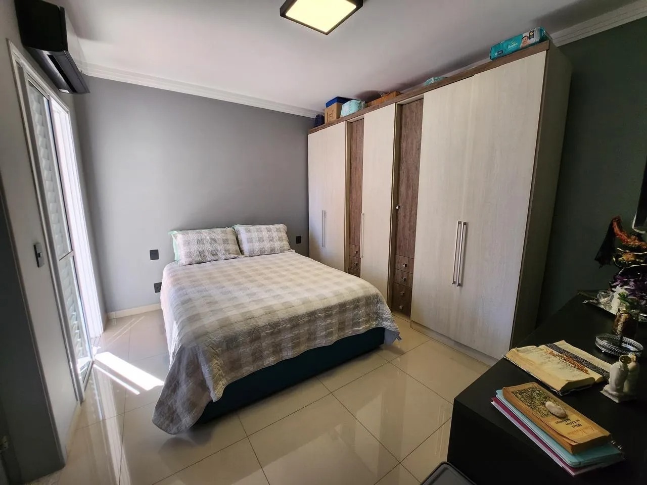 Apartamento à venda com 3 quartos, 93m² - Foto 16