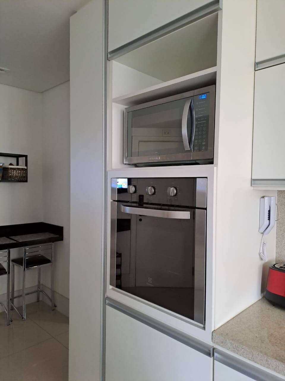 Apartamento para alugar com 2 quartos, 160m² - Foto 6