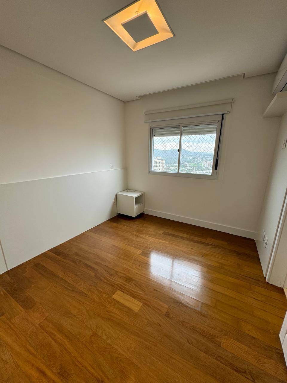 Apartamento à venda com 3 quartos, 315m² - Foto 35