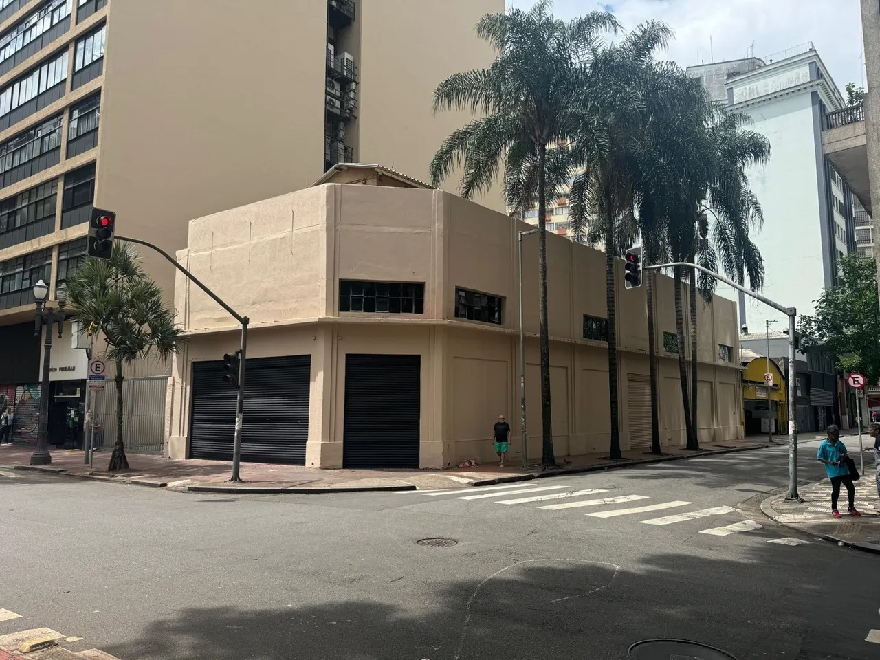 Excelente Ponto Comercial para Alugar no Centro de São Paulo - 745m²