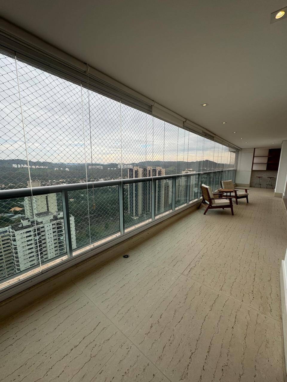 Apartamento à venda com 3 quartos, 315m² - Foto 8