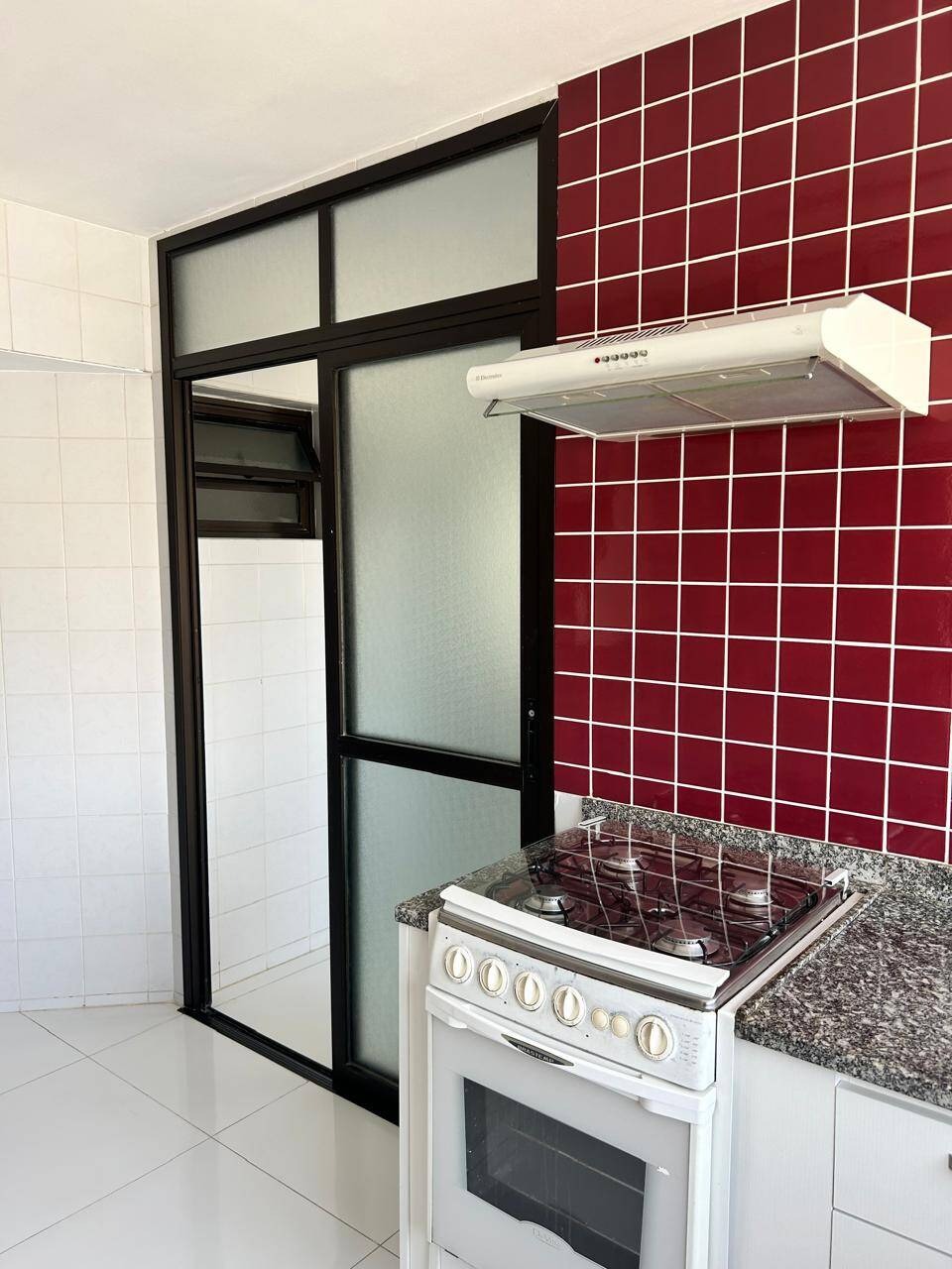 Apartamento à venda e aluguel com 3 quartos, 90m² - Foto 4