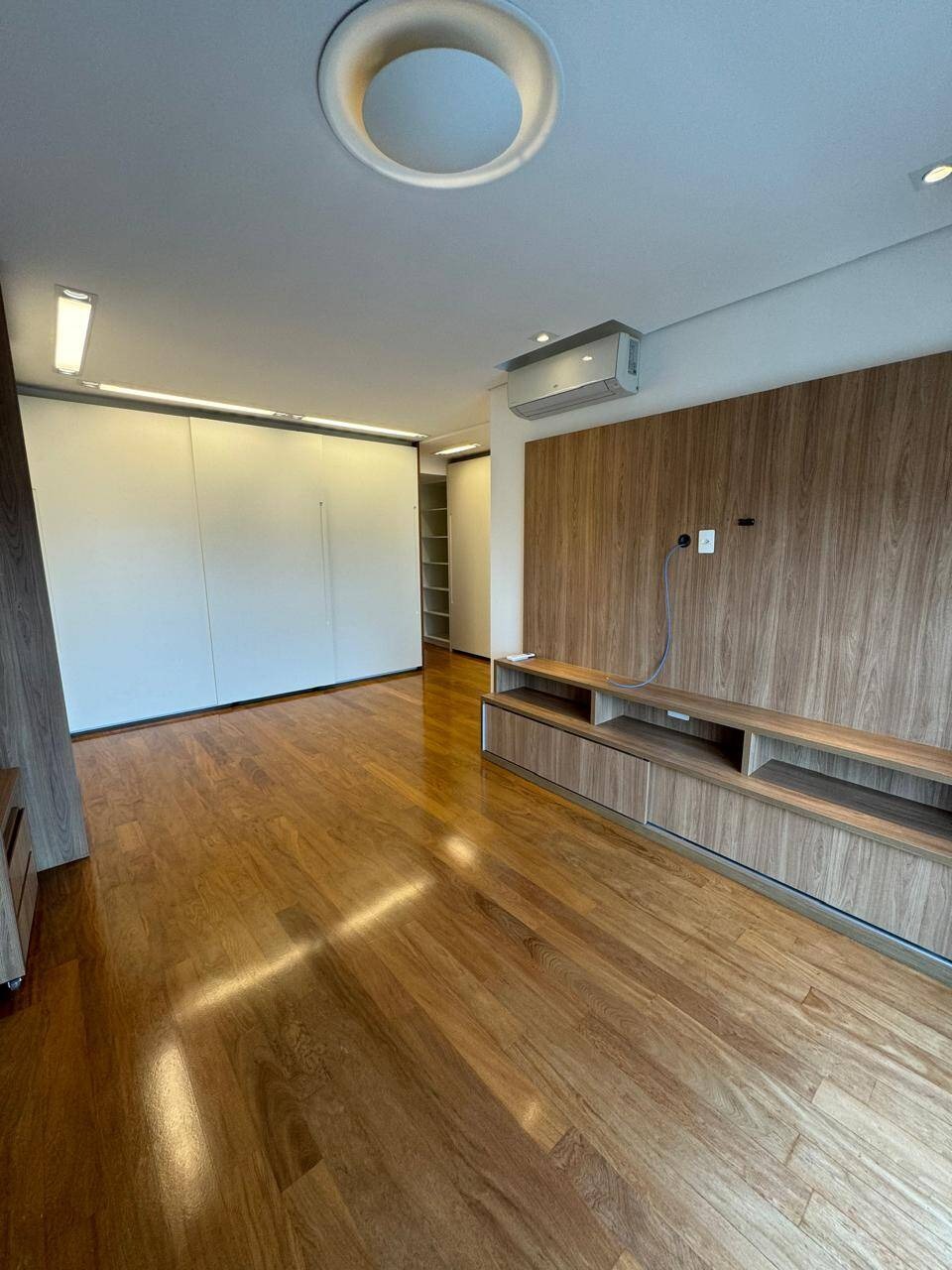 Apartamento à venda com 3 quartos, 315m² - Foto 37