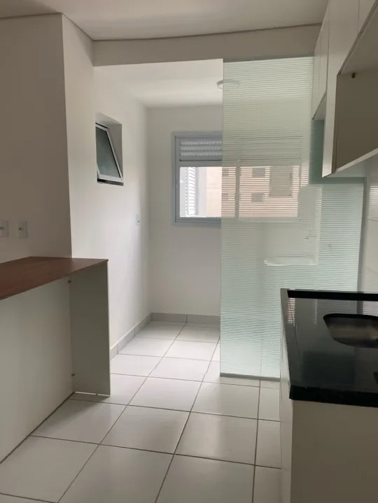 Apartamento para alugar com 3 quartos, 88m² - Foto 3