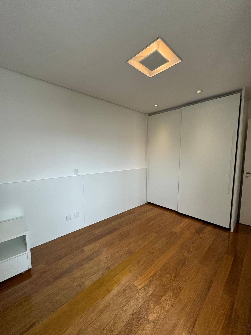 Apartamento à venda com 3 quartos, 315m² - Foto 28