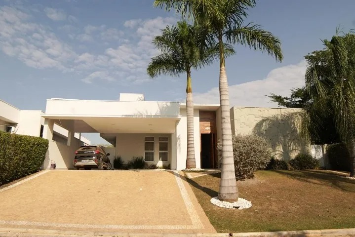 Casa à venda com 3 quartos - Foto 1