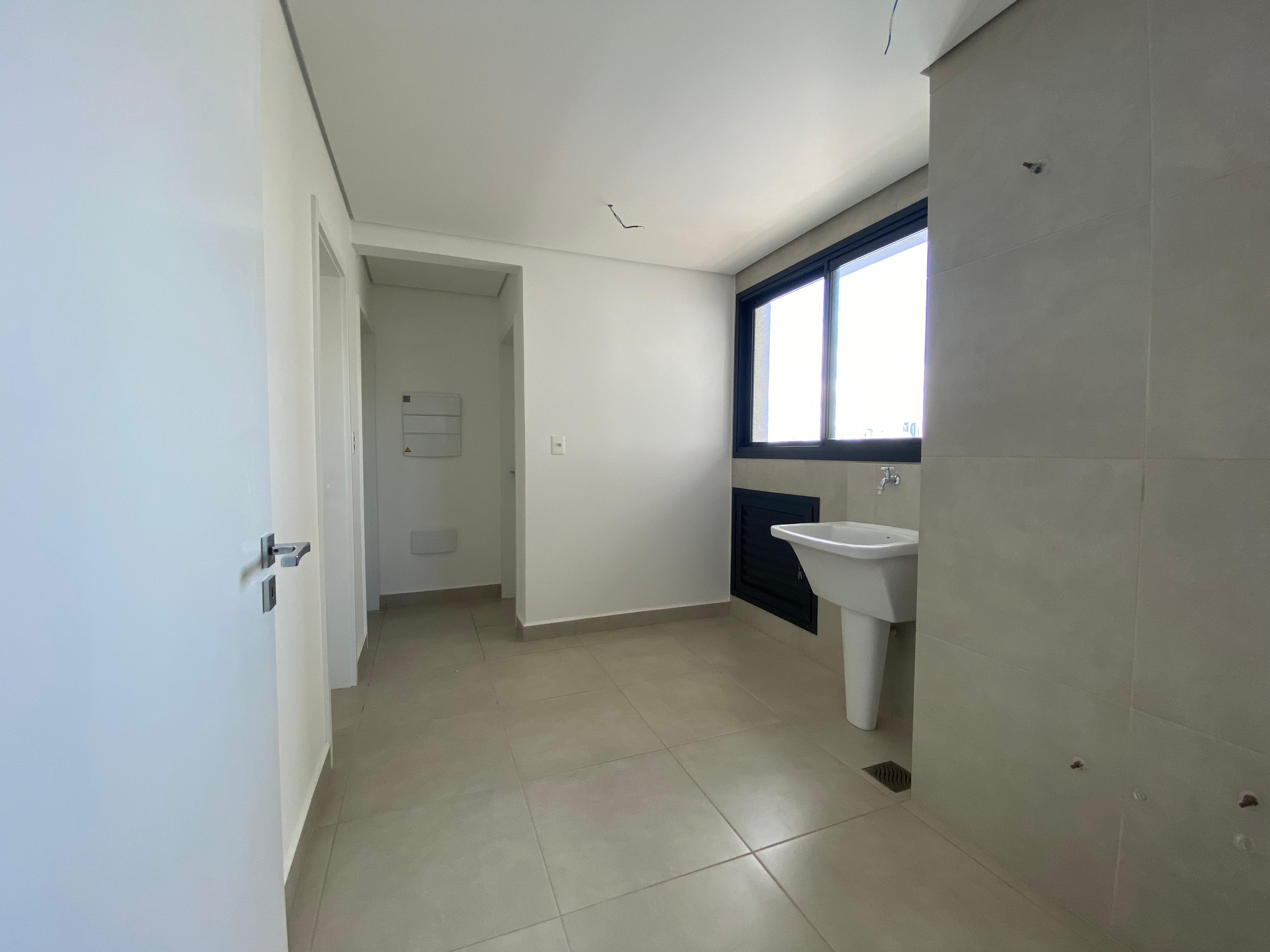 Apartamento à venda com 4 quartos, 220m² - Foto 12