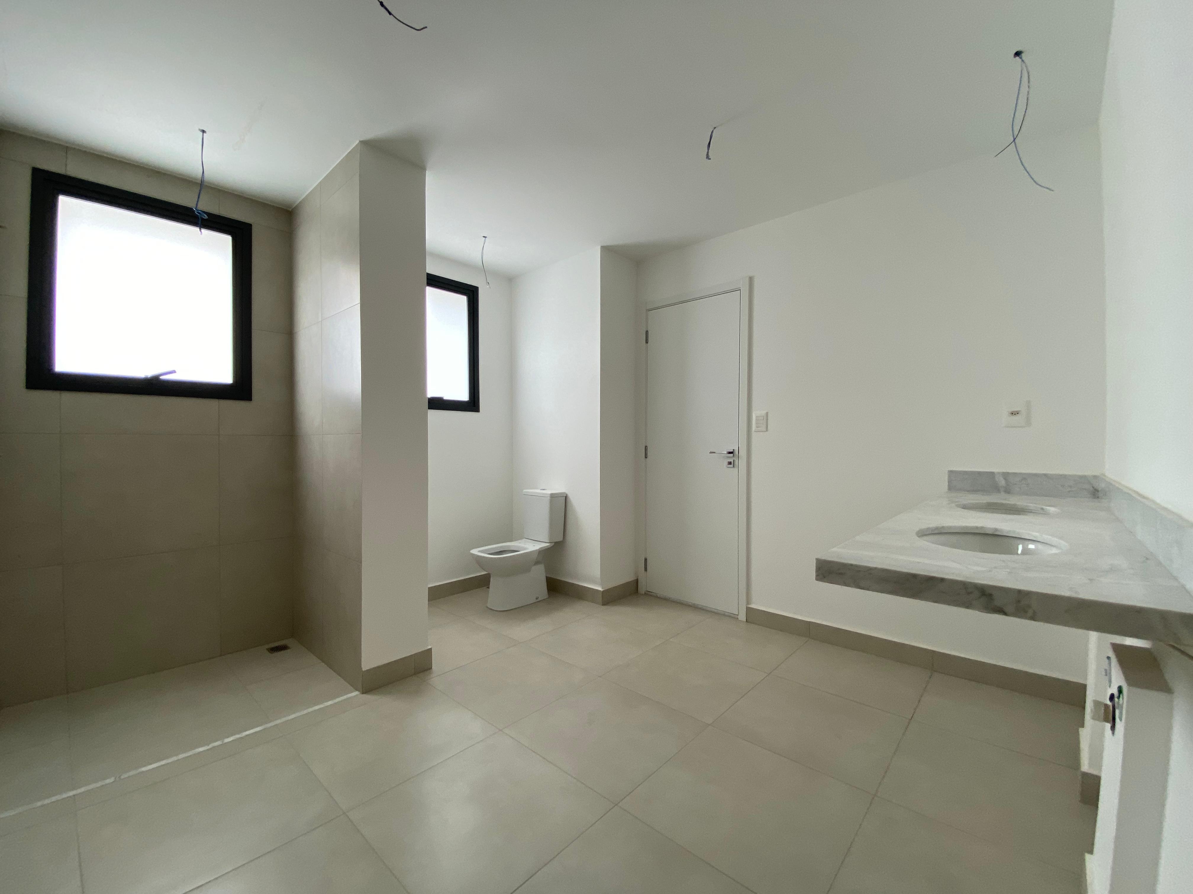 Apartamento à venda com 4 quartos, 220m² - Foto 29