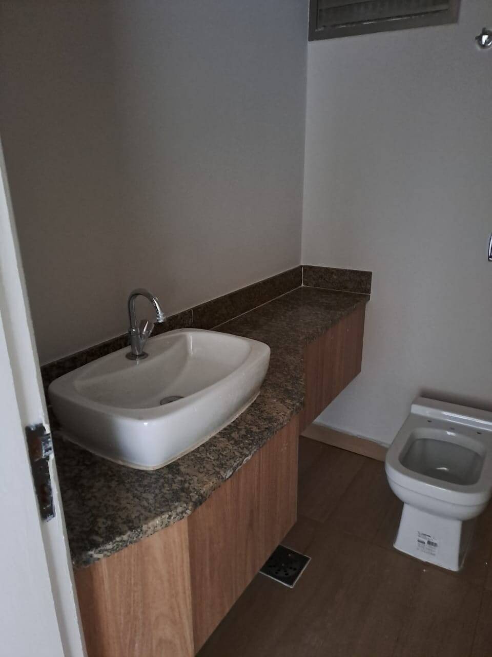 Apartamento para alugar com 3 quartos, 130m² - Foto 6