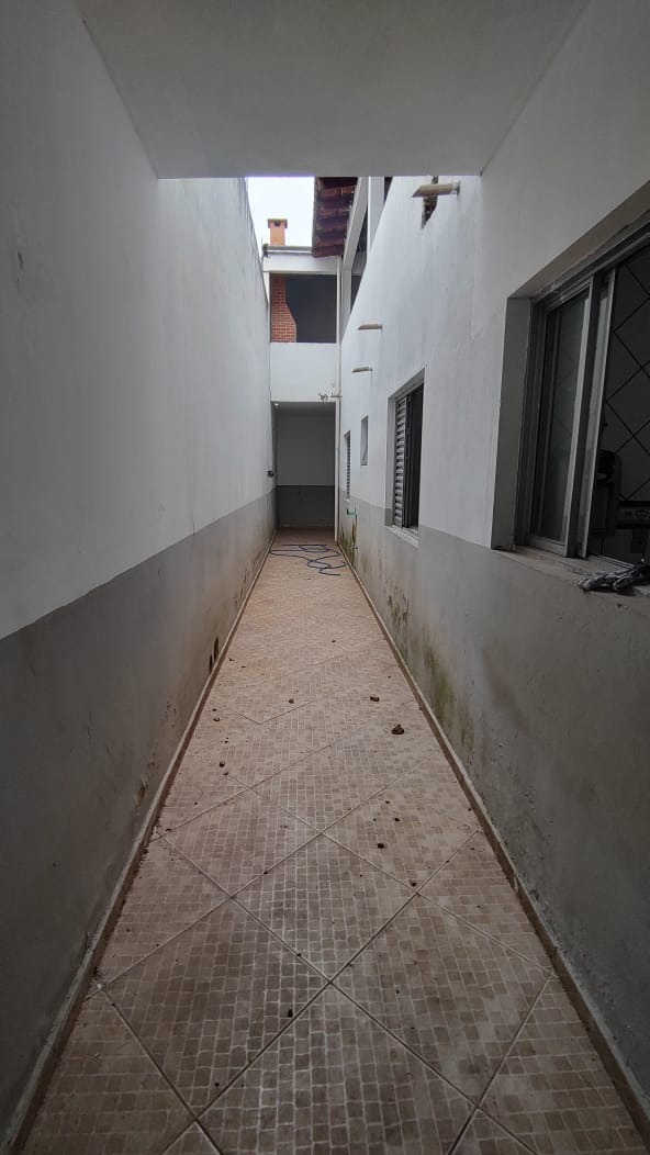 Casa à venda com 4 quartos, 150m² - Foto 12