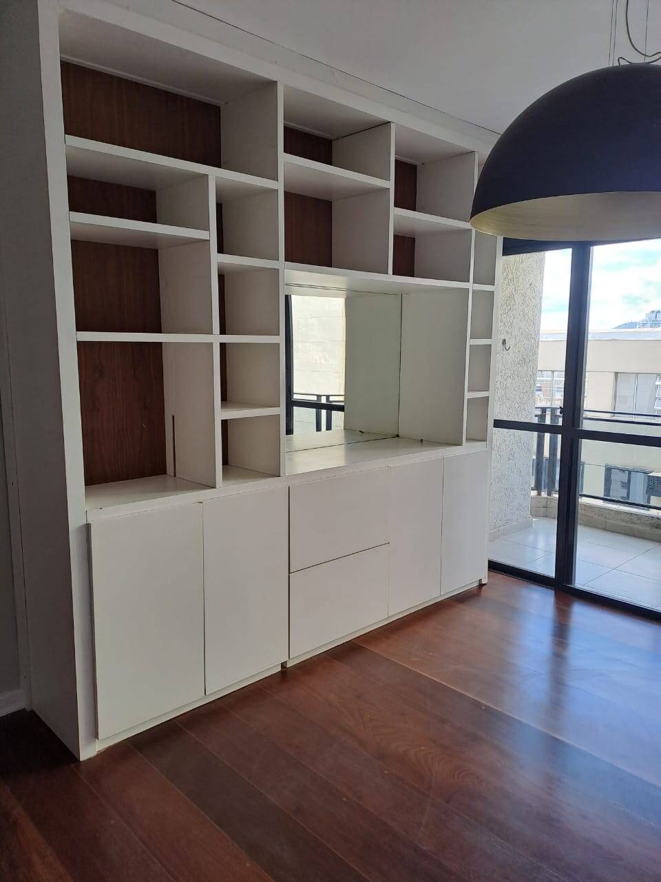 Apartamento para alugar com 3 quartos, 130m² - Foto 2