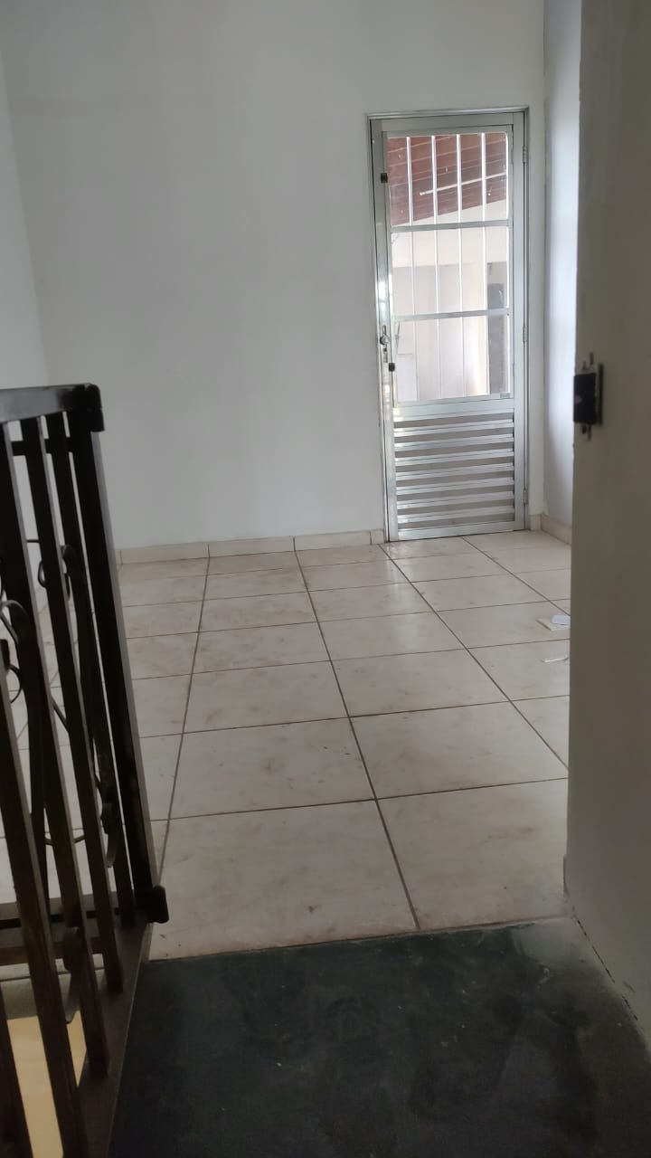 Casa à venda com 4 quartos, 150m² - Foto 9