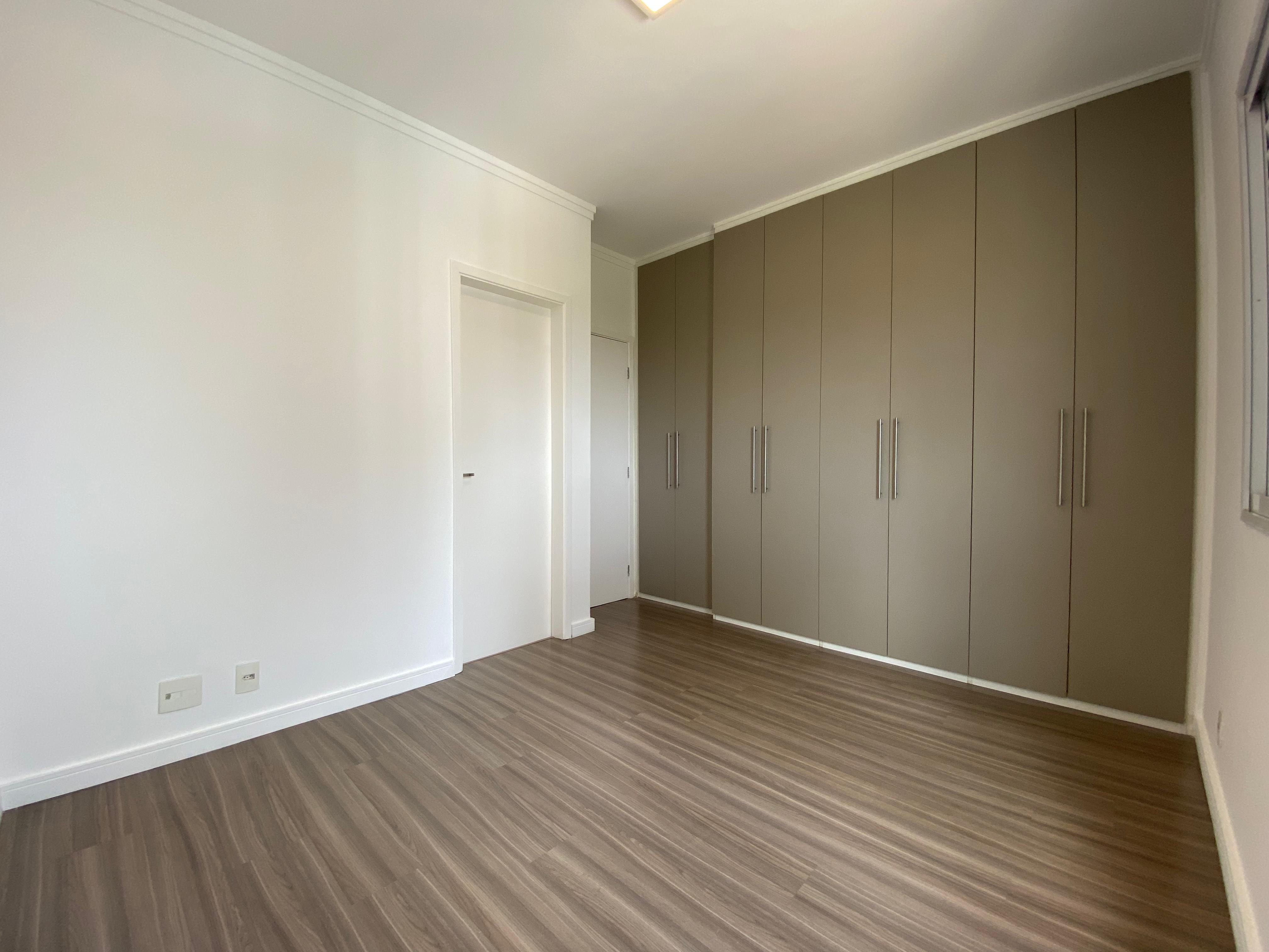 Apartamento para alugar com 3 quartos, 85m² - Foto 18