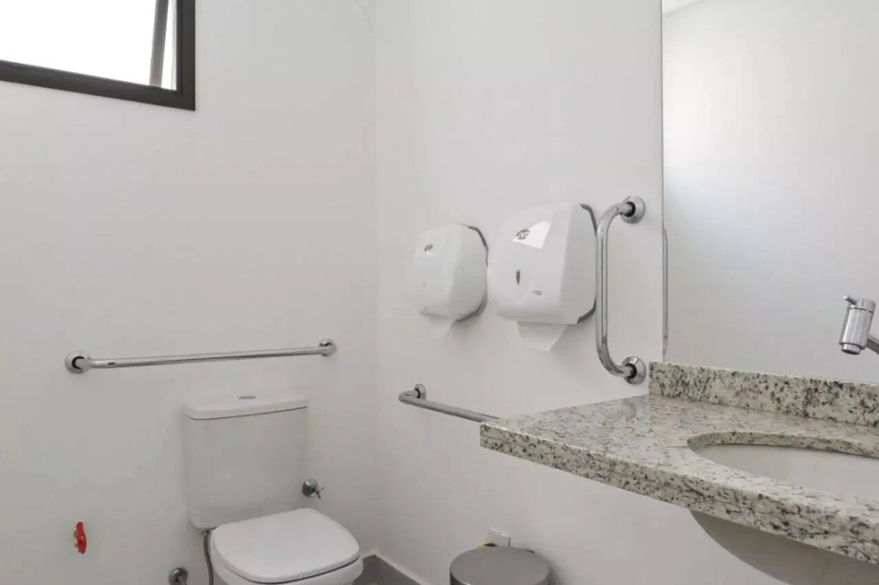 Apartamento para alugar com 2 quartos, 62m² - Foto 28