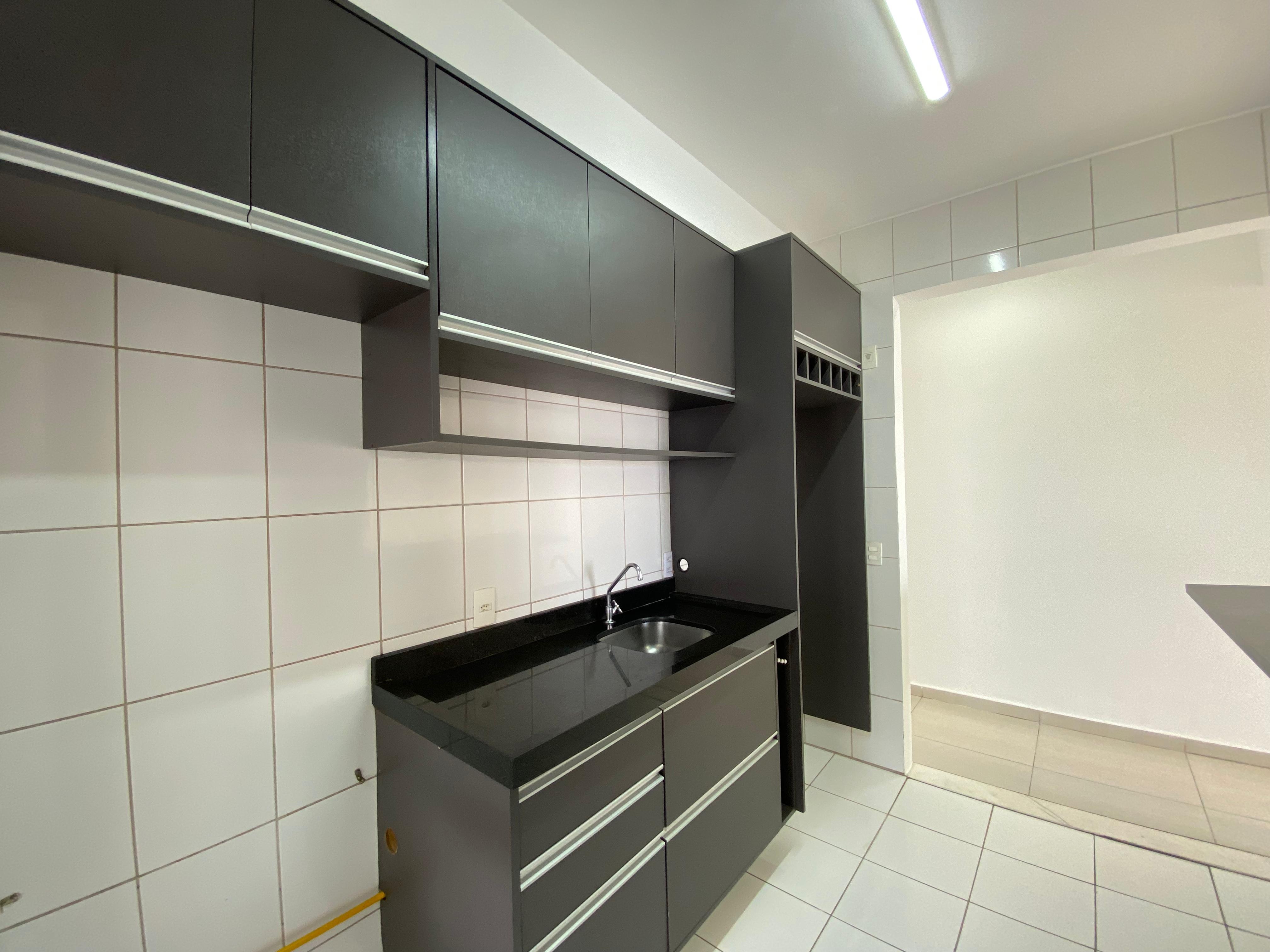 Apartamento para alugar com 3 quartos, 85m² - Foto 5