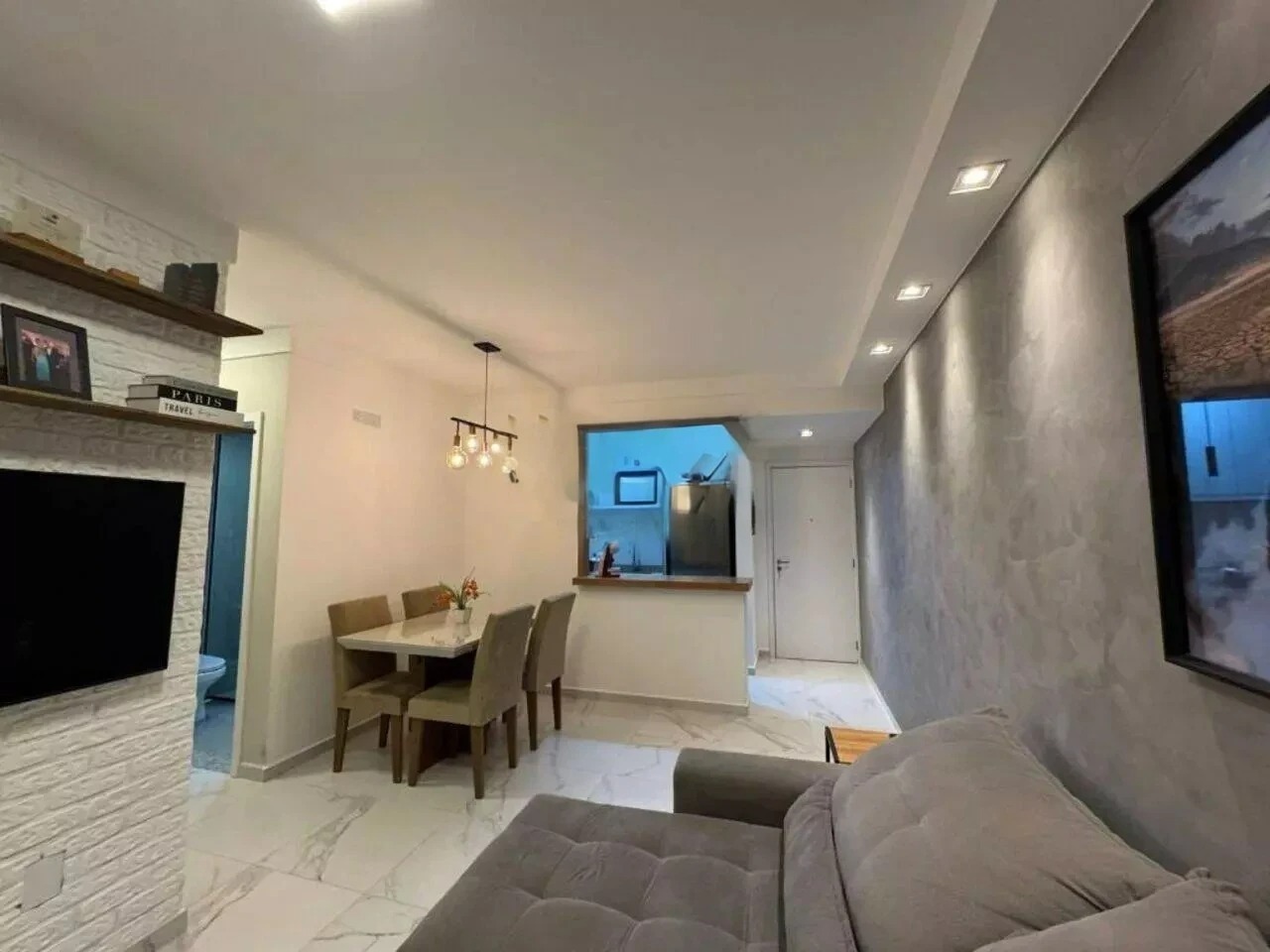 Apartamento para alugar com 2 quartos, 62m² - Foto 2