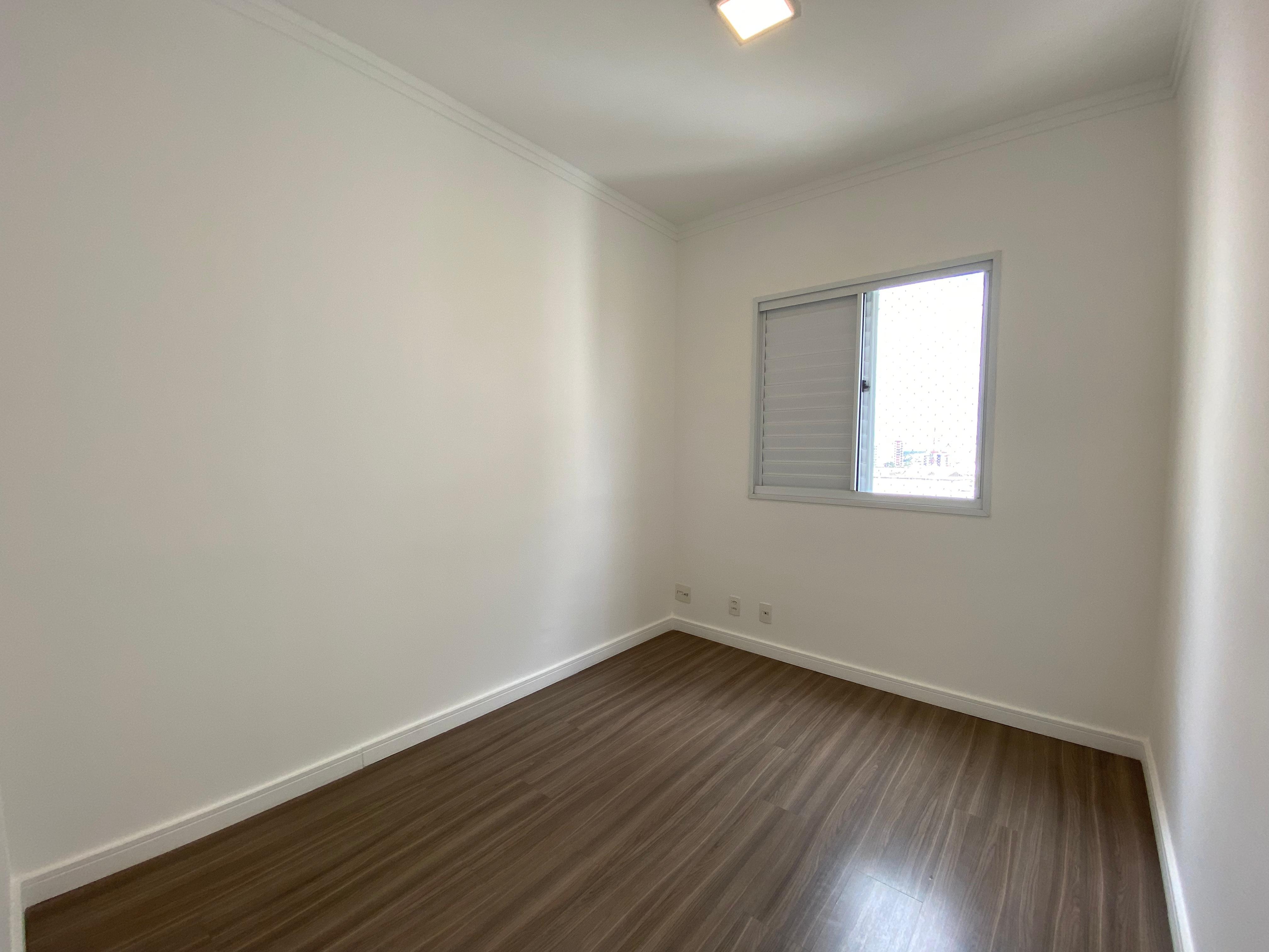 Apartamento para alugar com 3 quartos, 85m² - Foto 13