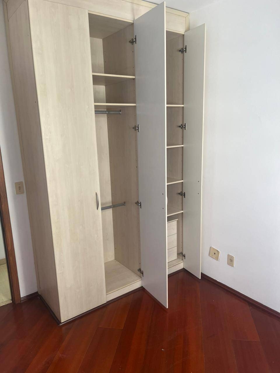 Apartamento para alugar com 2 quartos, 85m² - Foto 8