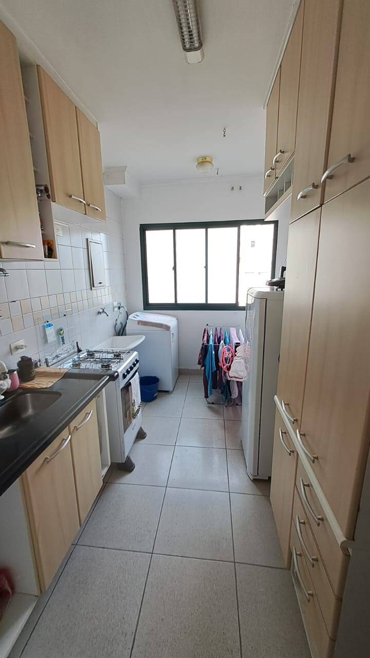 Apartamento à venda com 2 quartos, 80m² - Foto 1