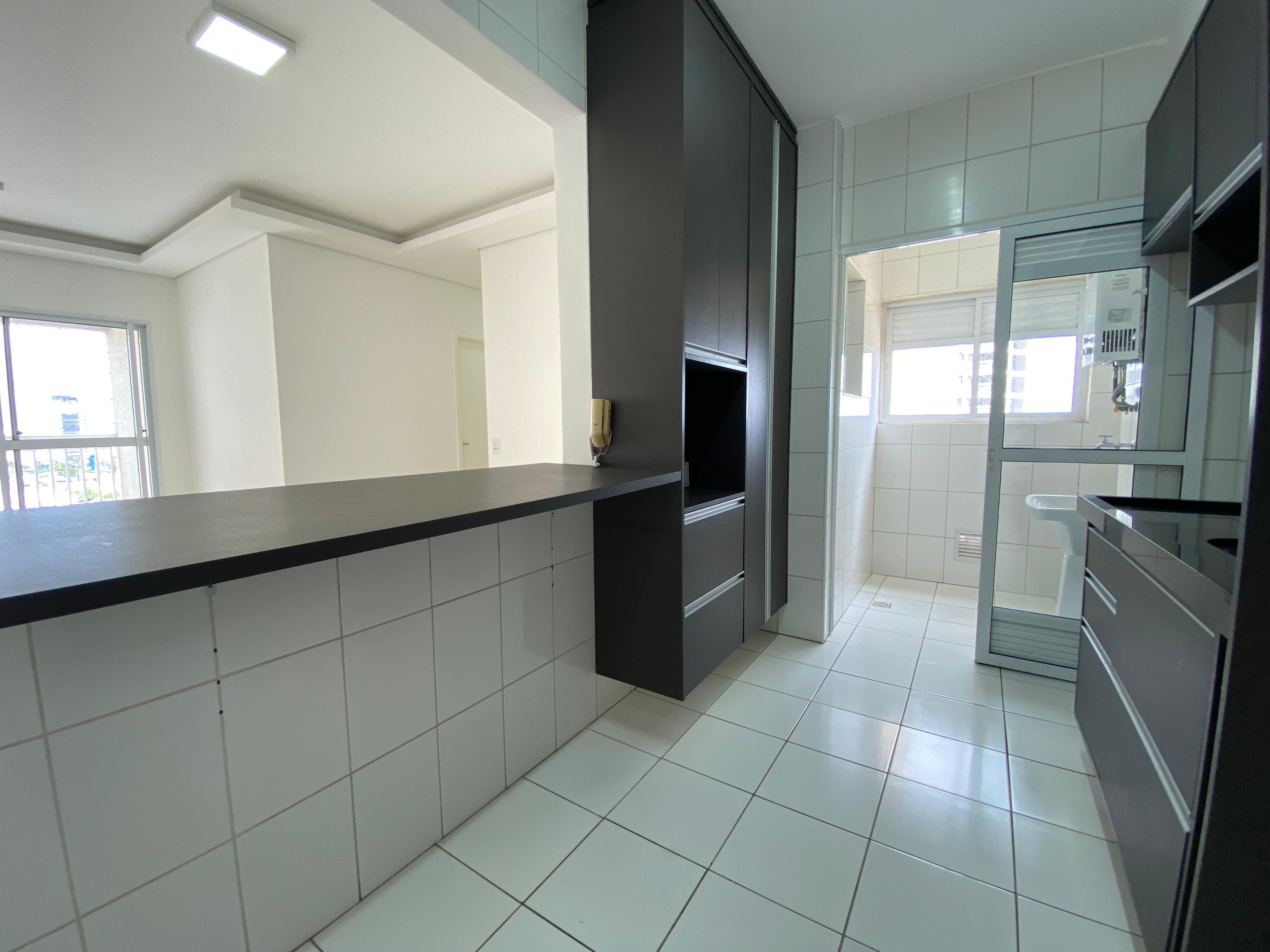 Apartamento para alugar com 3 quartos, 85m² - Foto 3