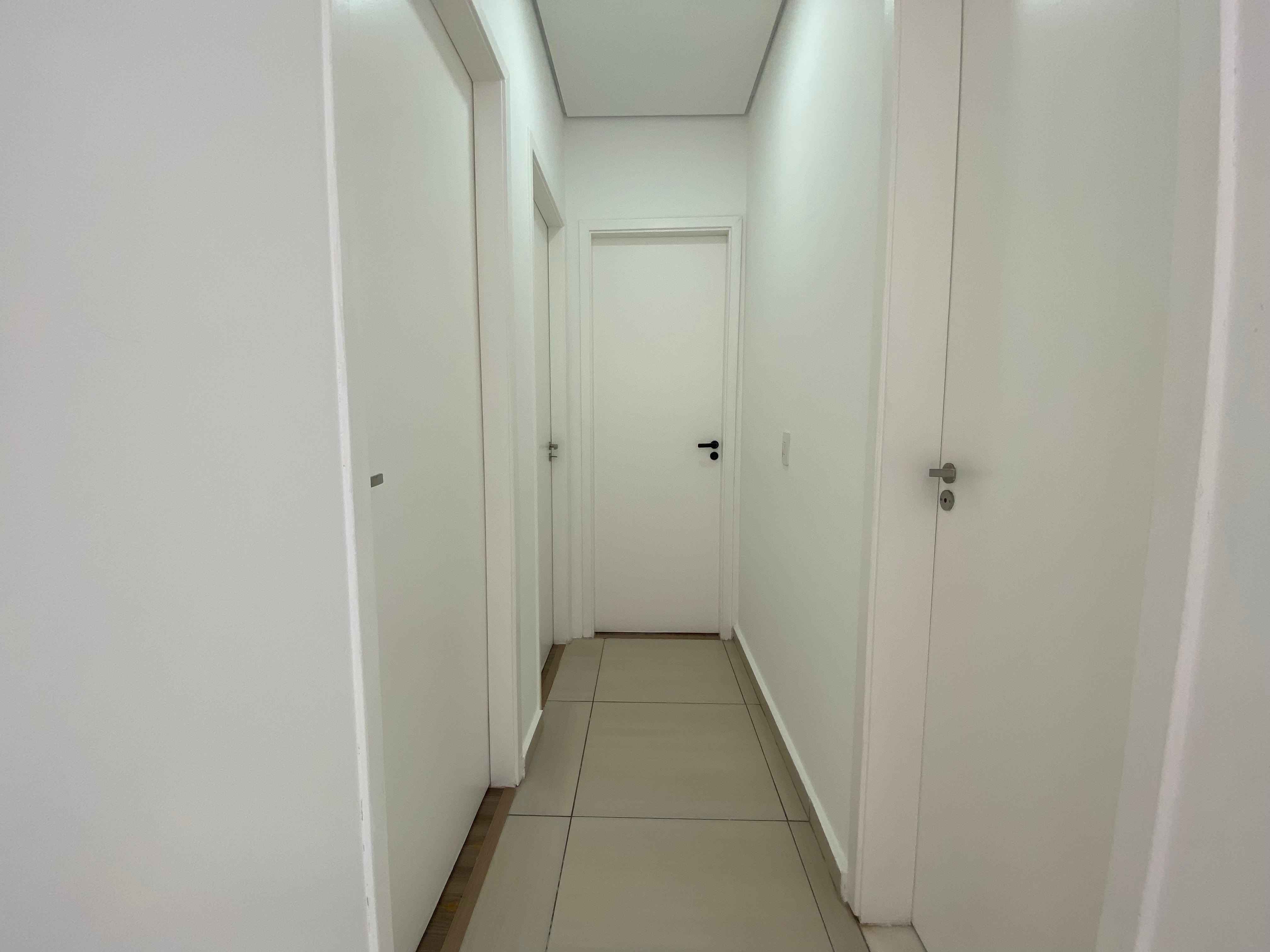 Apartamento para alugar com 3 quartos, 85m² - Foto 11