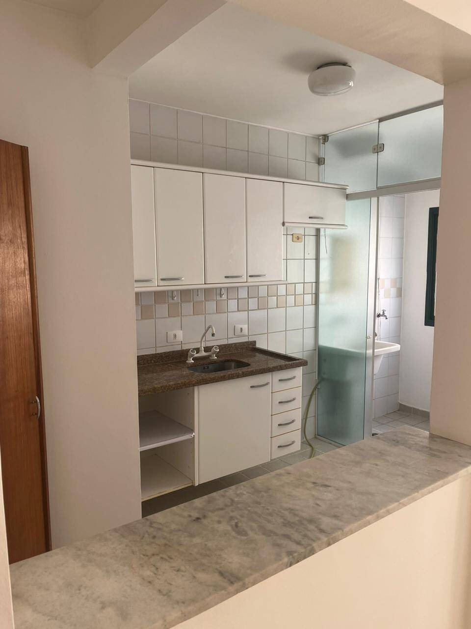 Apartamento para alugar com 2 quartos, 85m² - Foto 5