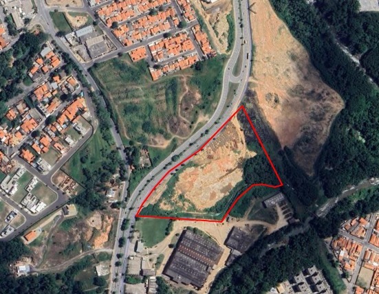 Área de 32.000m² à Venda na Marginal Dom Aguirre (Marginal do Rio Sorocaba)