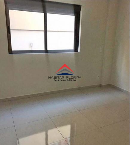 Apartamento à venda com 2 quartos, 105m² - Foto 4