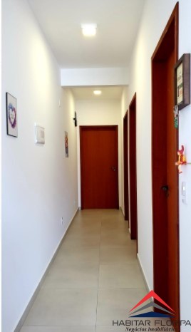 Casa à venda com 2 quartos, 74m² - Foto 25