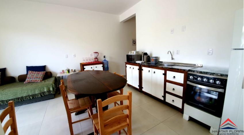 Casa à venda com 2 quartos, 74m² - Foto 20