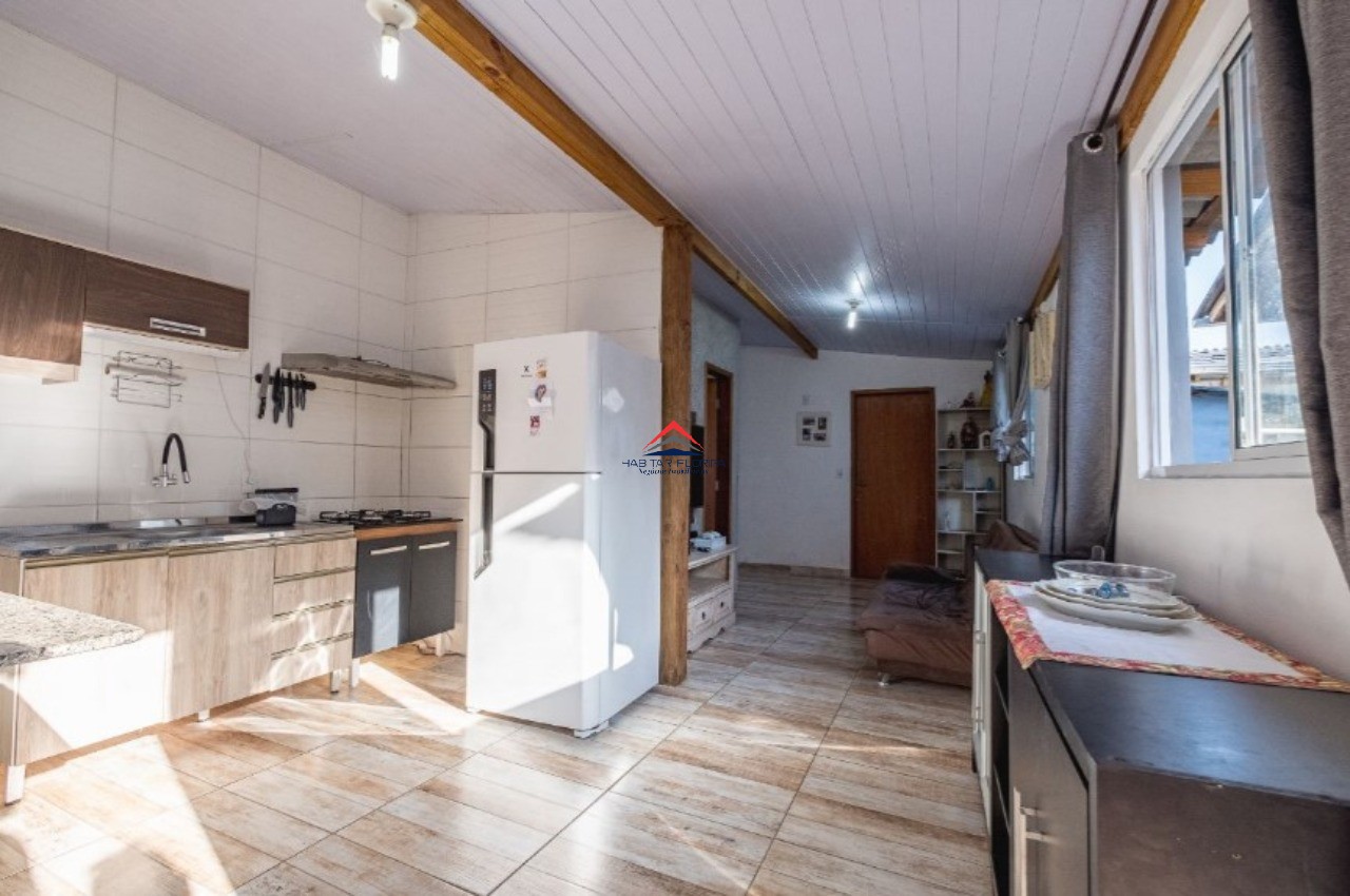 Casa à venda com 4 quartos, 80m² - Foto 6