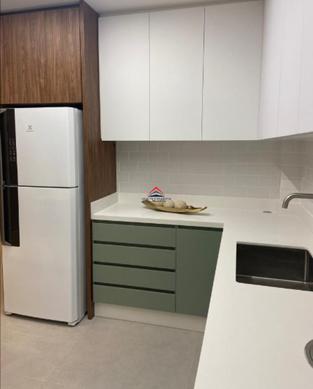 Apartamento à venda com 2 quartos, 94m² - Foto 4