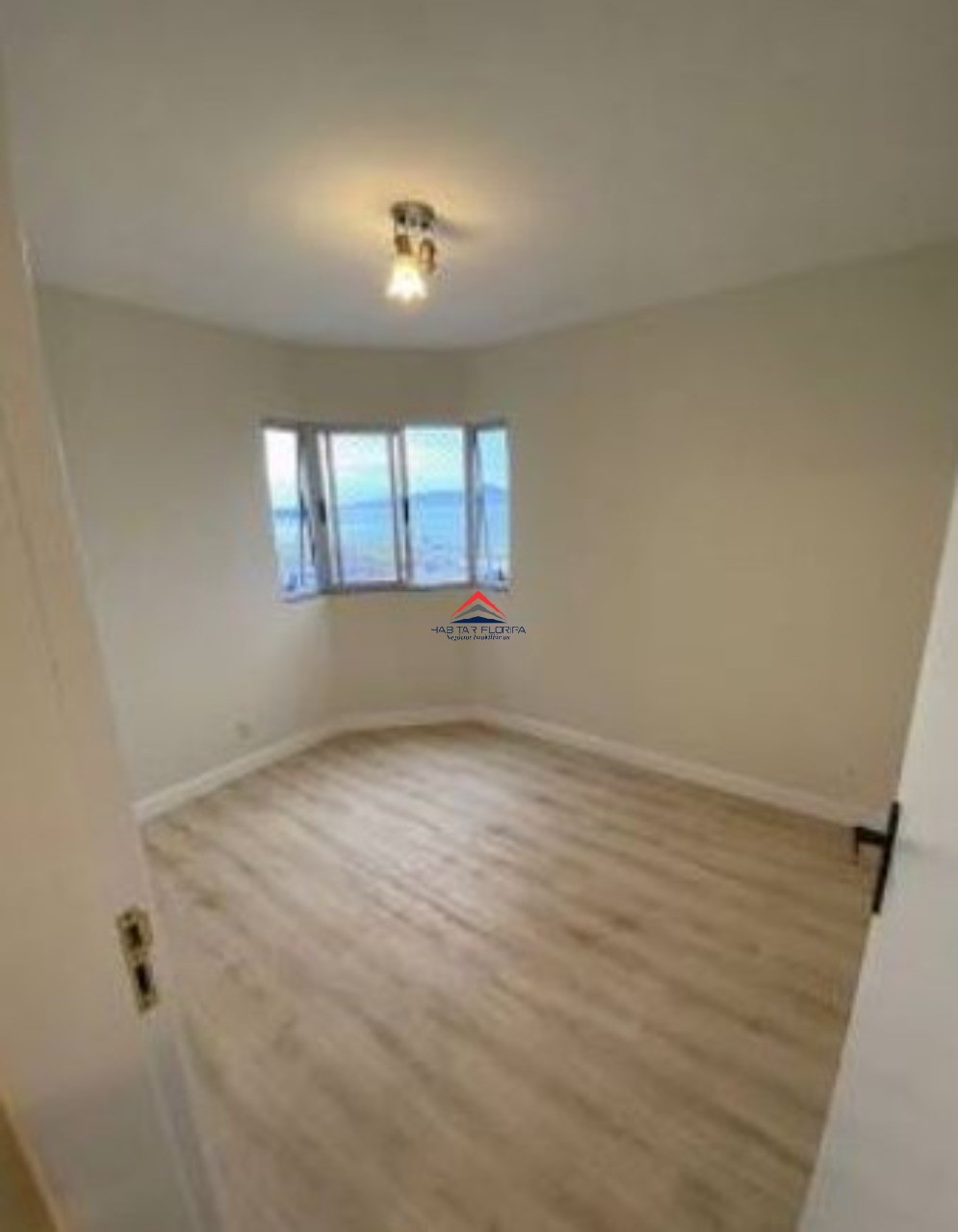 Apartamento à venda com 3 quartos, 99m² - Foto 11