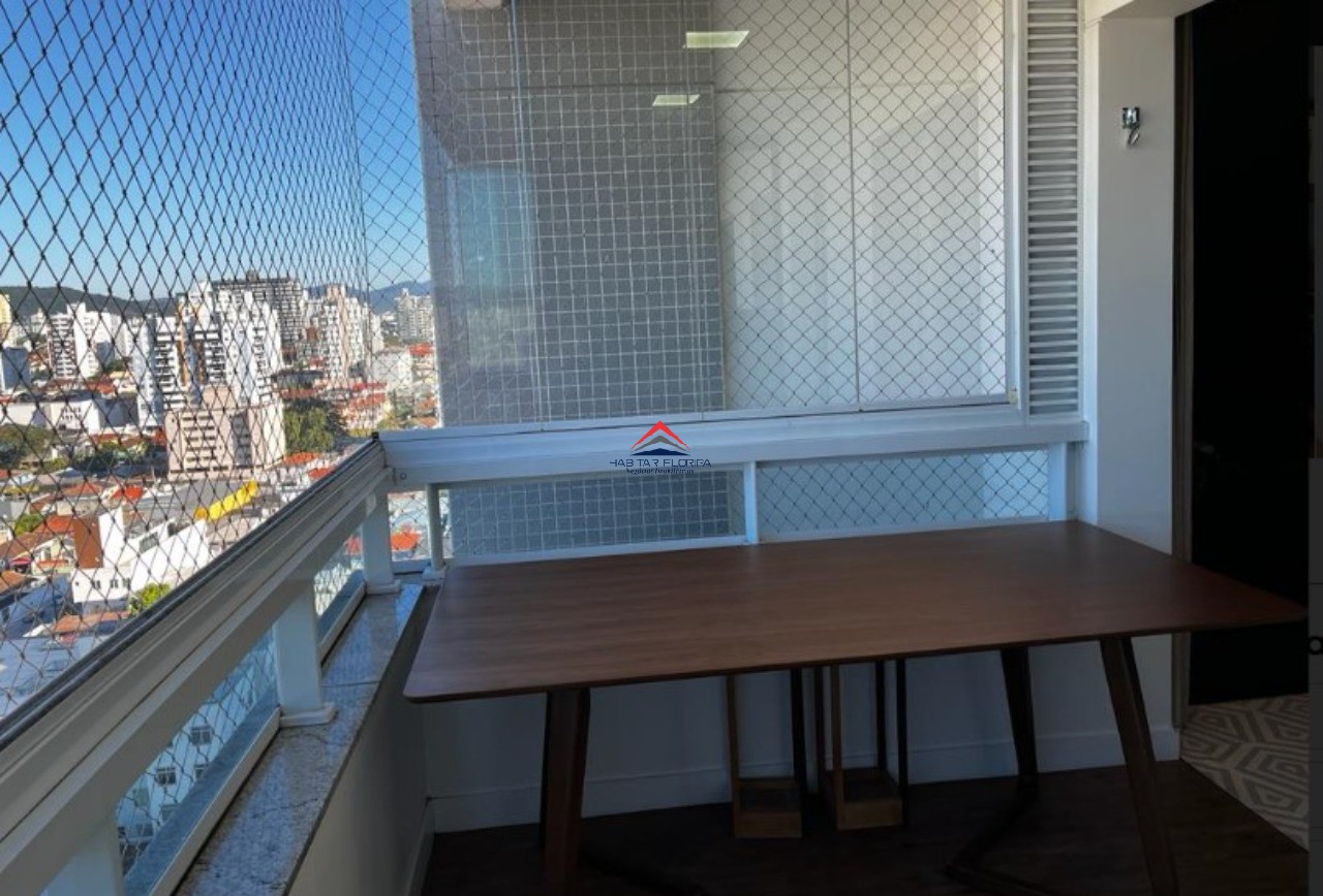 Apartamento à venda com 2 quartos, 82m² - Foto 1