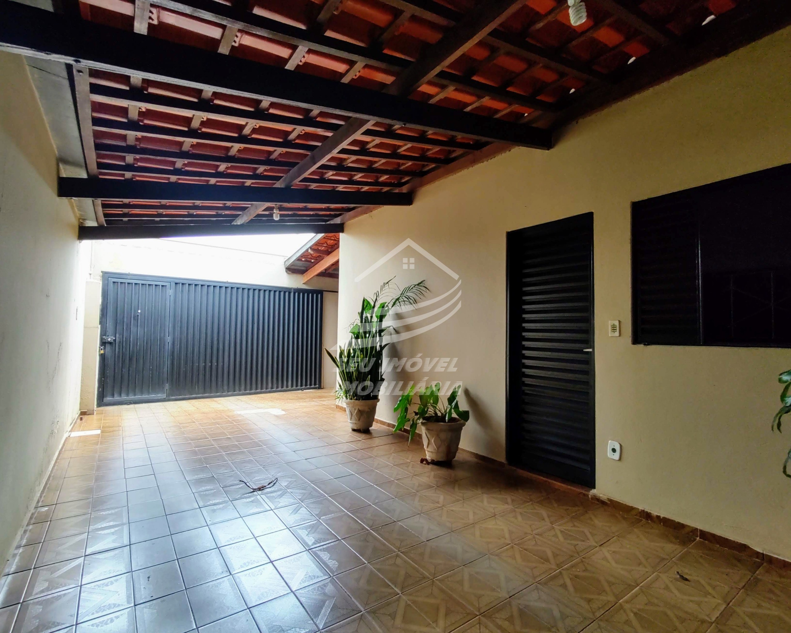 Casa, 4 quartos, 227 m² - Foto 1