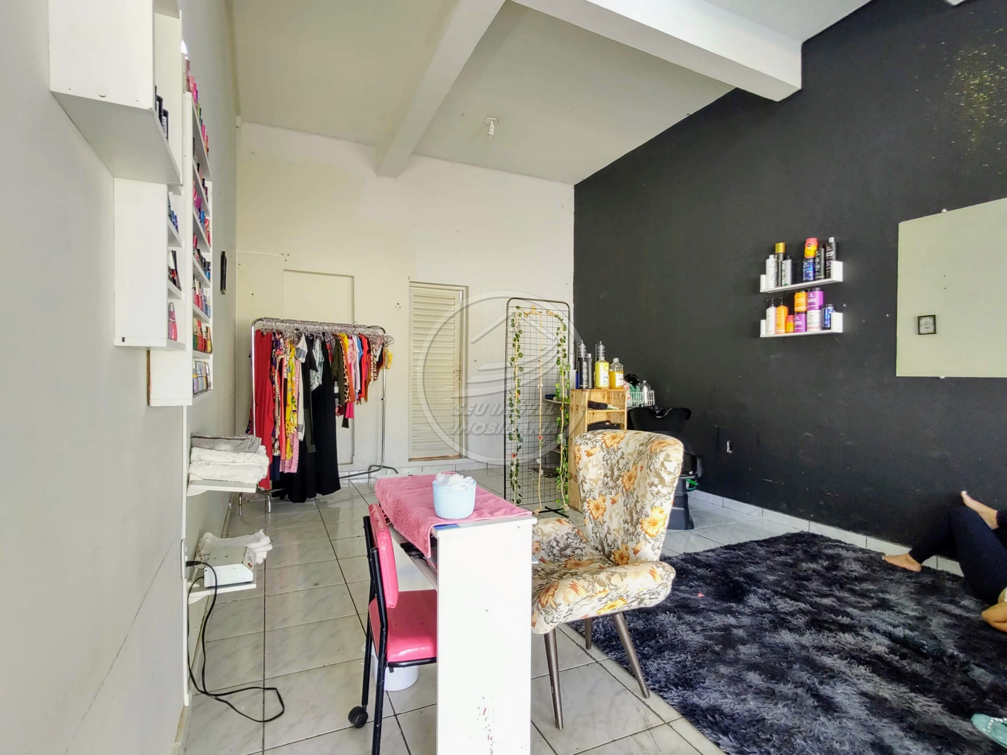 Prédio Inteiro à venda com 3 quartos, 227m² - Foto 2