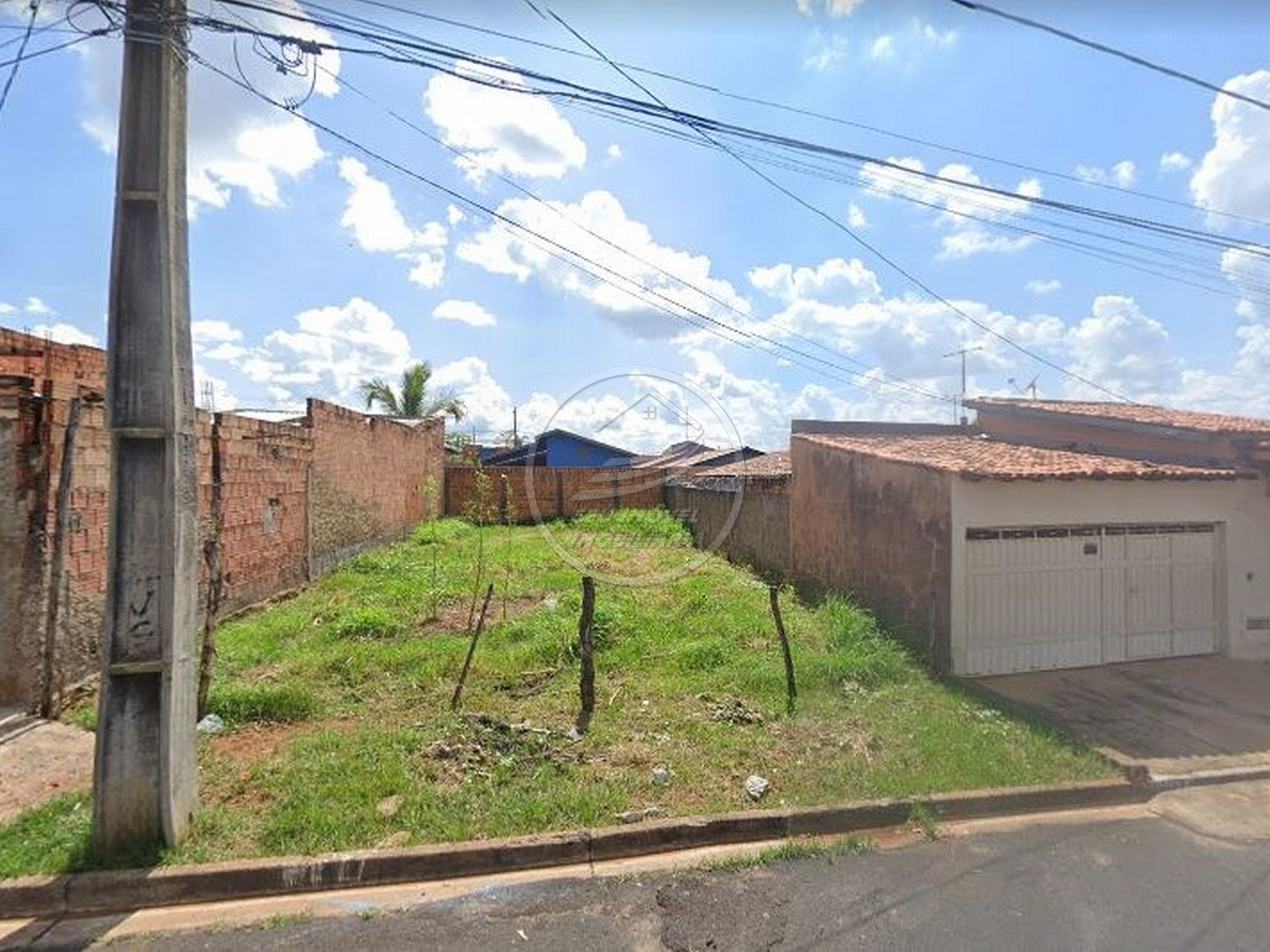 Terreno, 200 m² - Foto 1