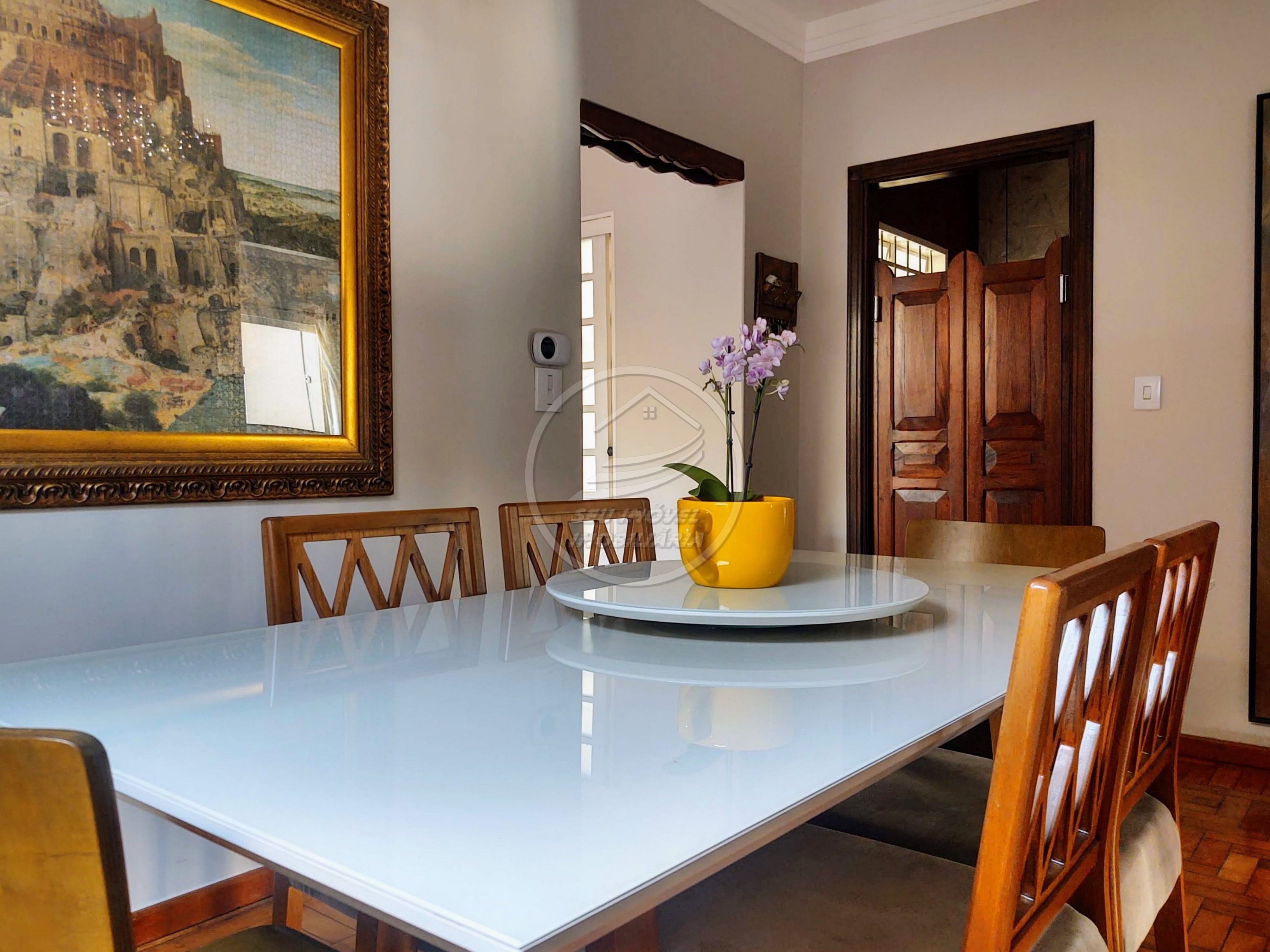 Casa, 5 quartos, 211 m² - Foto 1