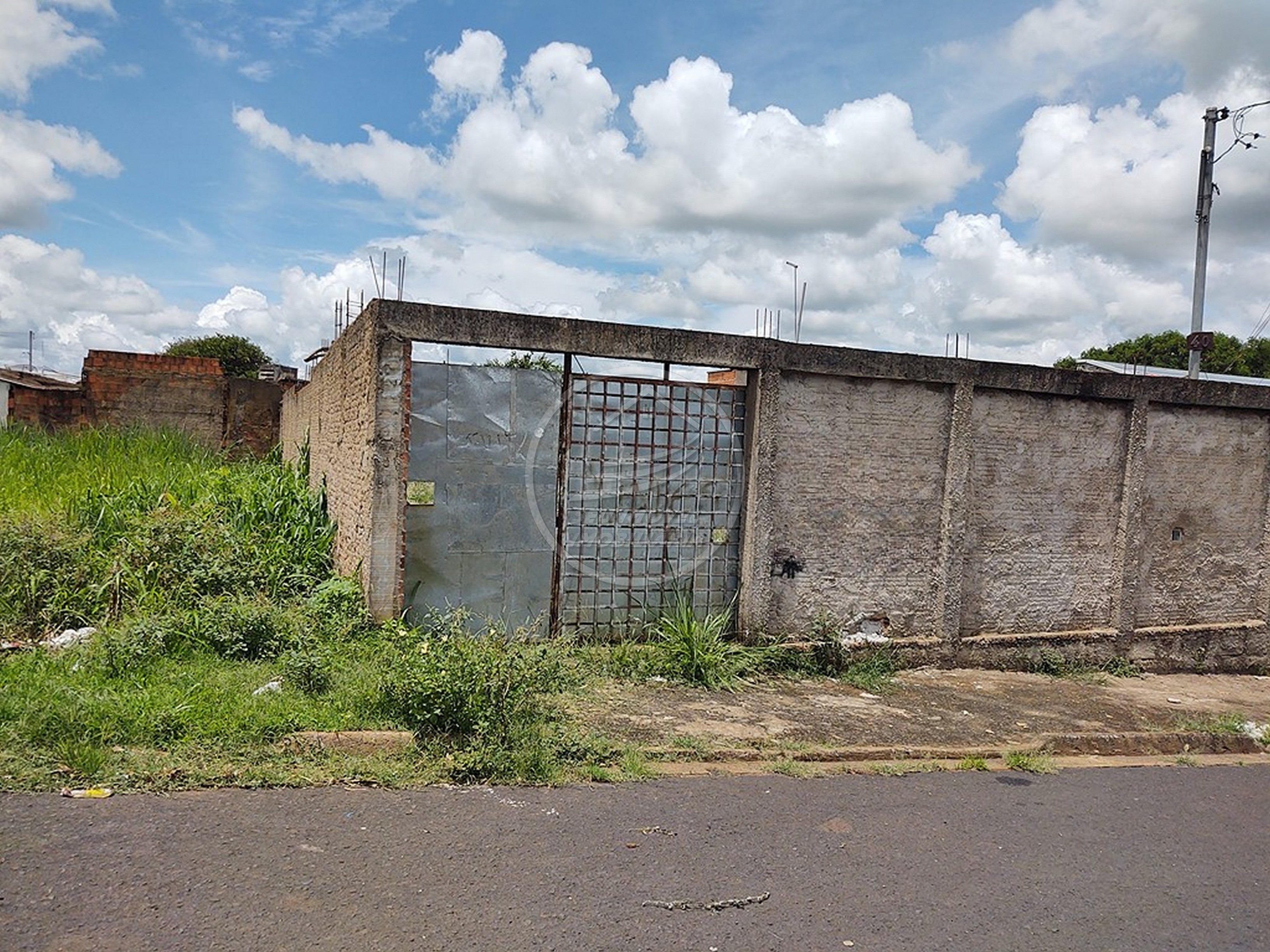 Terreno, 200 m² - Foto 2